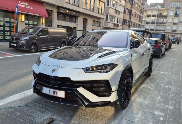 Lamborghini Urus Performante