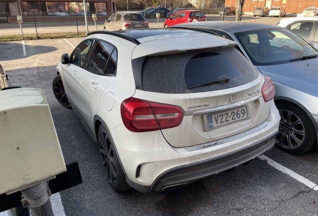Mercedes-AMG GLA 45 X156