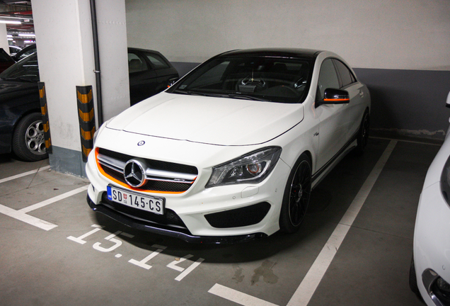 Mercedes-Benz CLA 45 AMG OrangeArt Edition C117