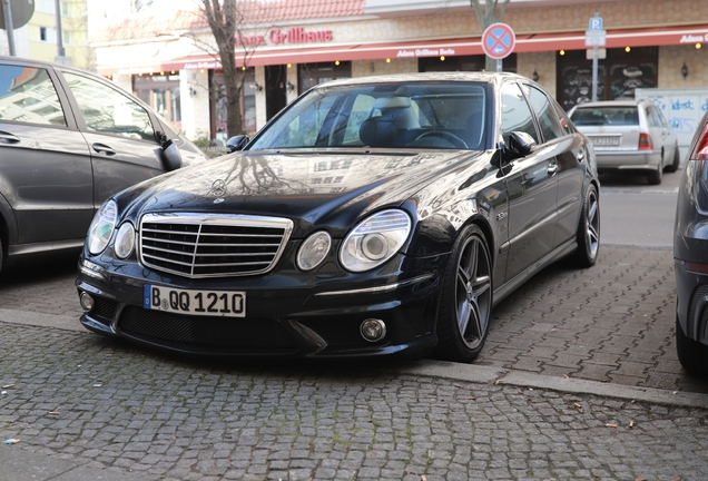 Mercedes-Benz E 63 AMG