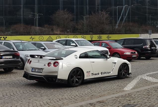 Nissan GT-R 2017 Track Edition