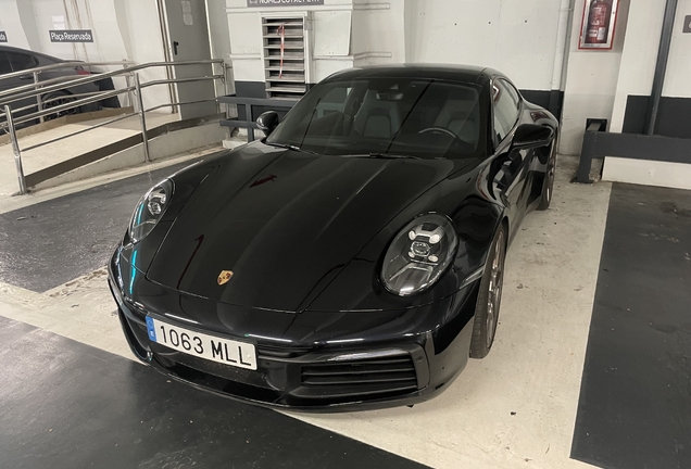 Porsche 992 Carrera 4S MkI