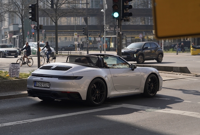 Porsche 992 Carrera GTS Cabriolet