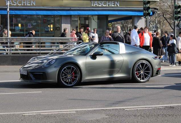 Porsche 992 Targa 4S