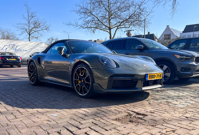 Porsche 992 Turbo S Cabriolet