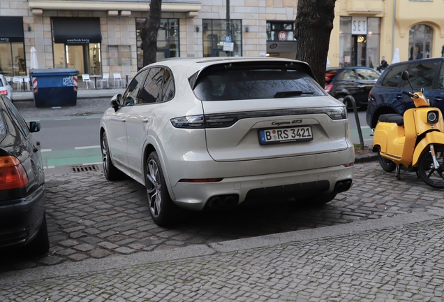 Porsche 9YA Cayenne GTS