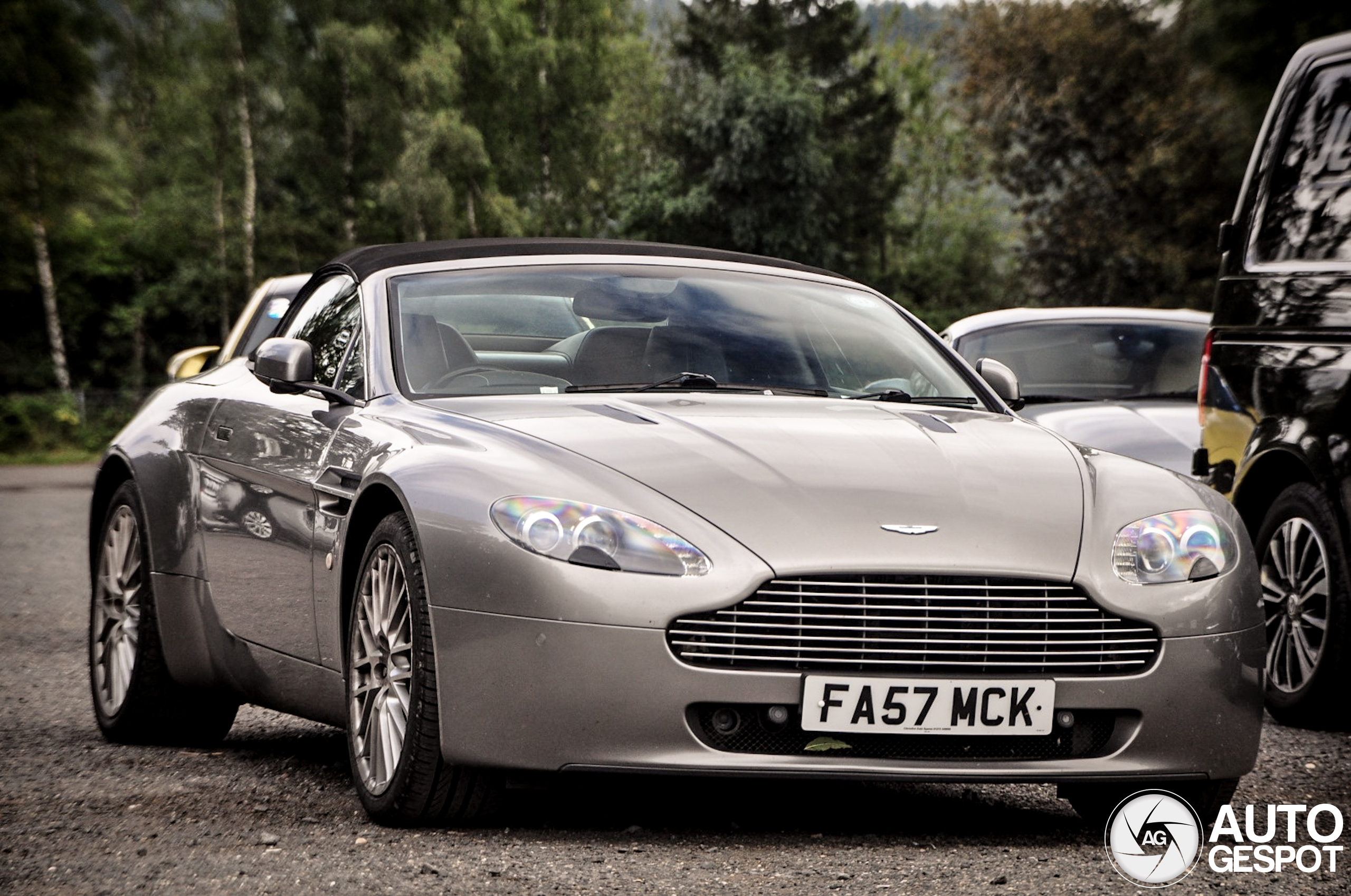 Aston Martin V8 Vantage Roadster
