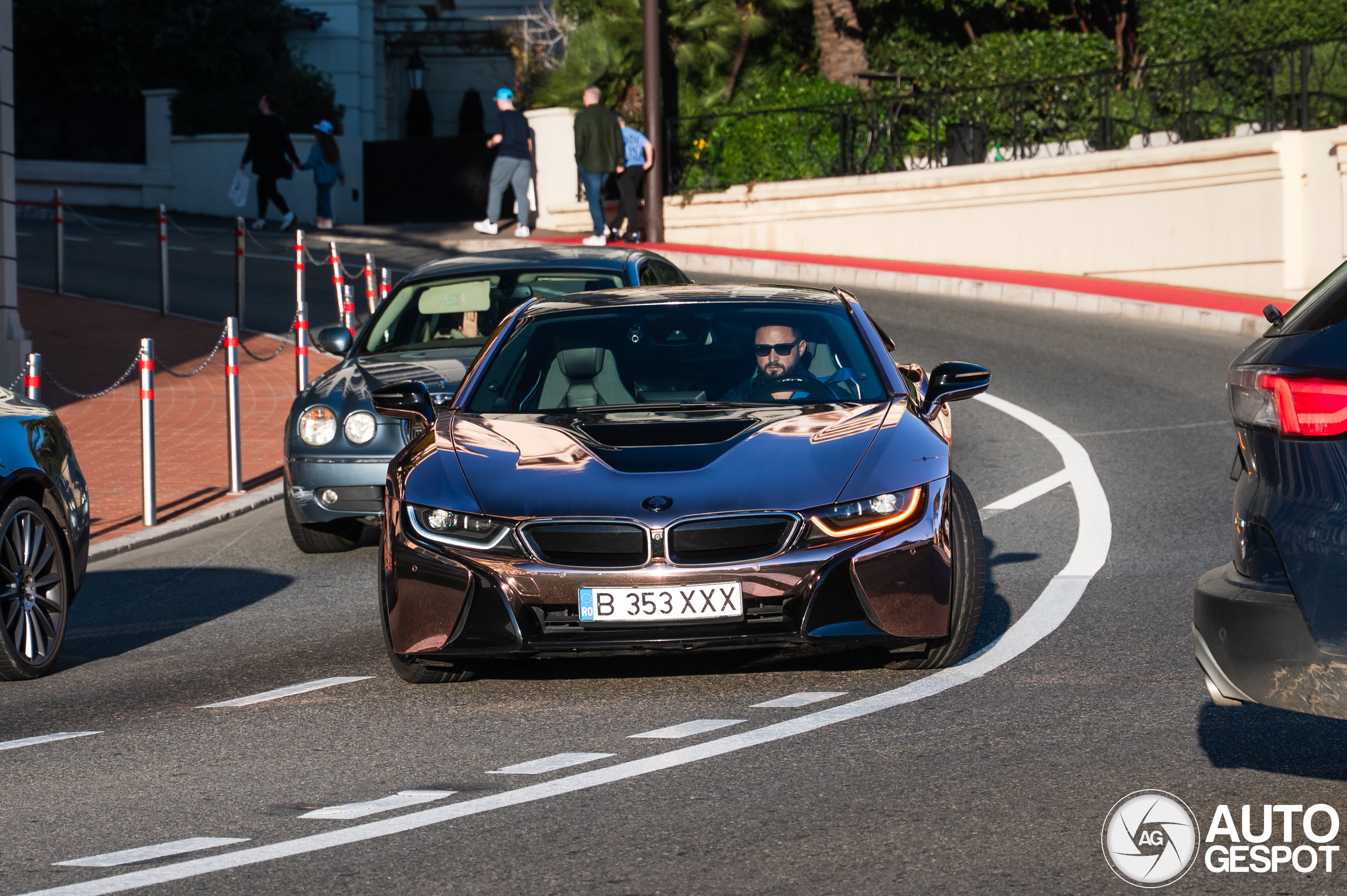 BMW i8