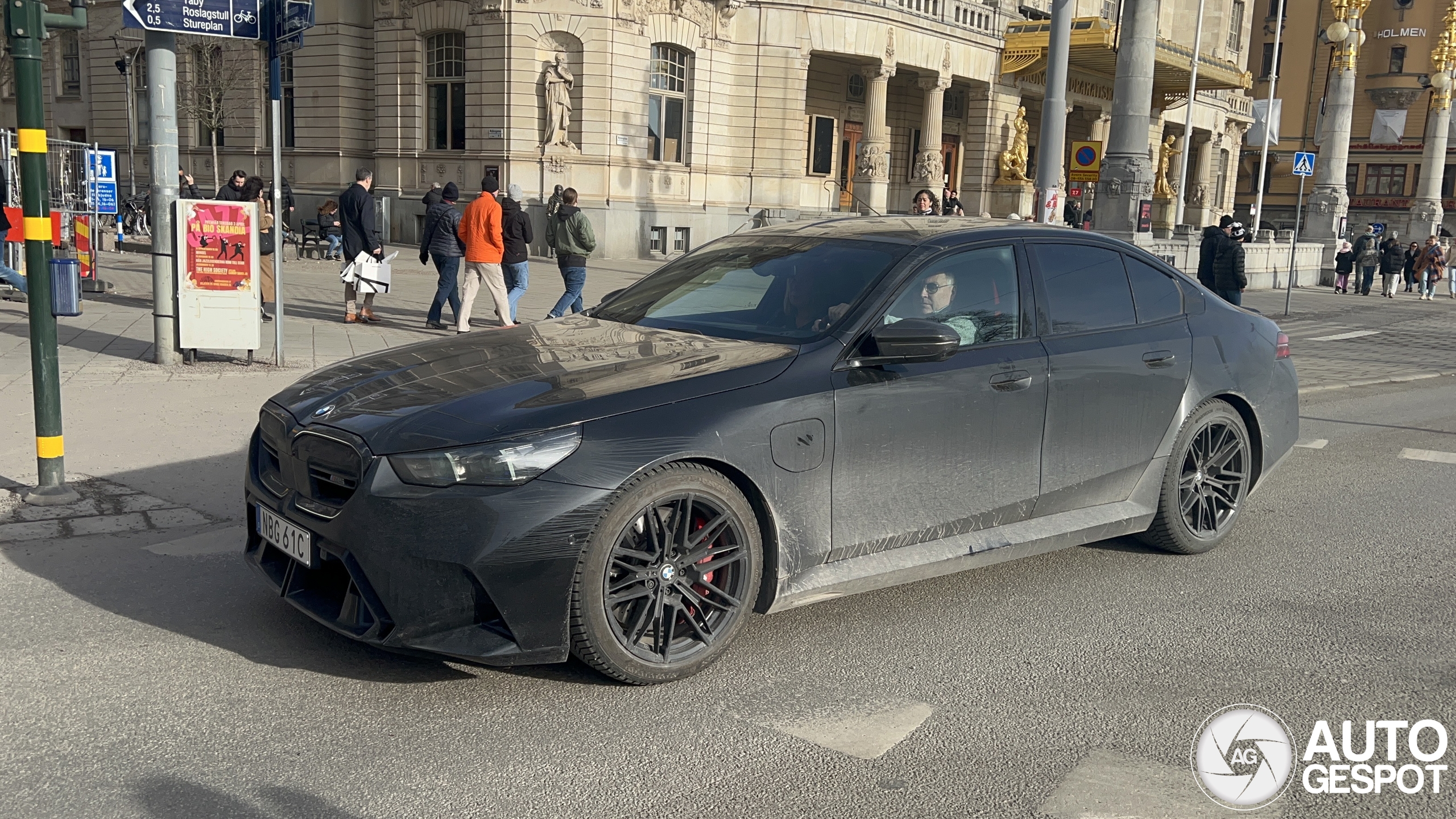 BMW M5 G90