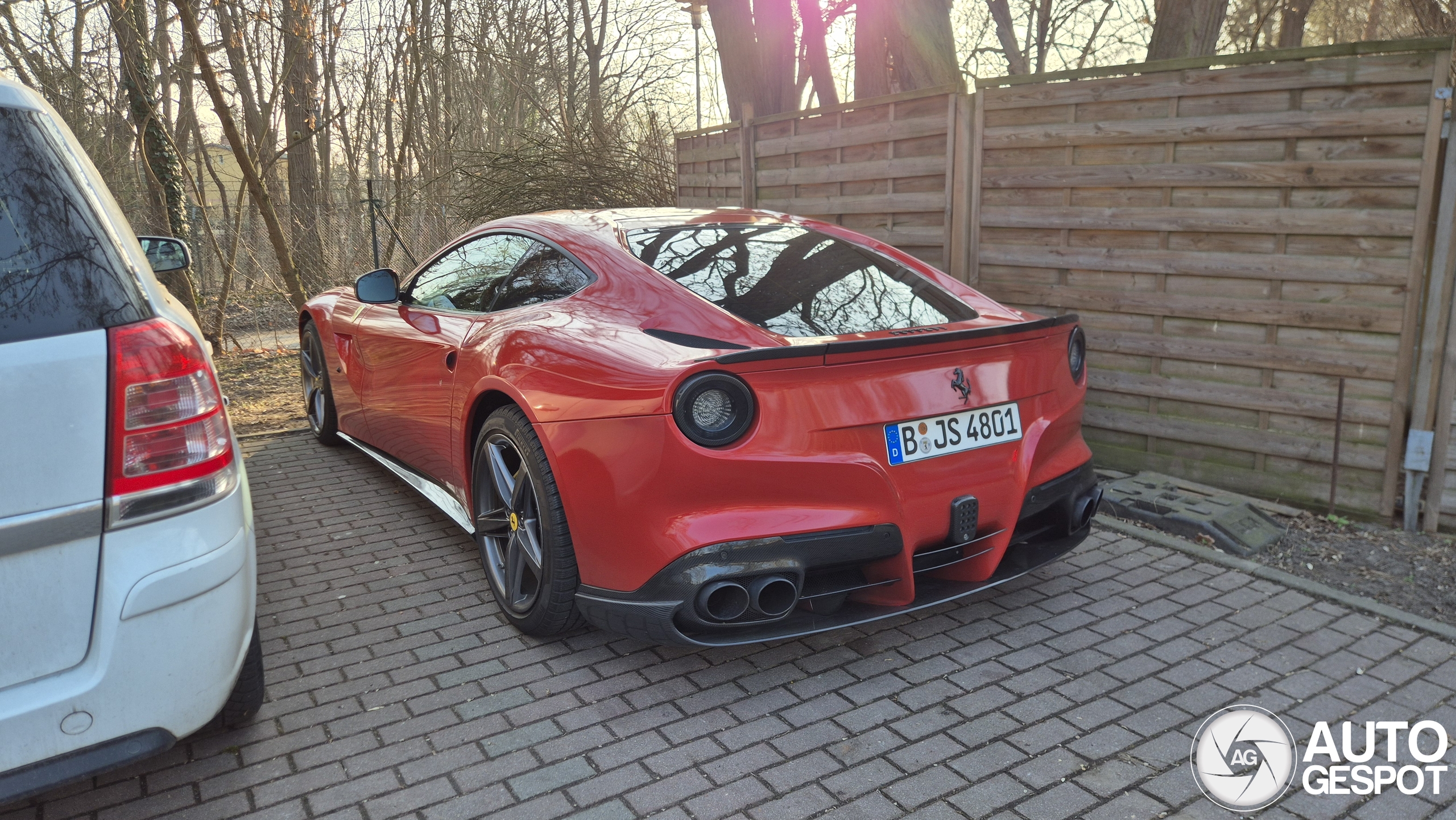 Ferrari F12berlinetta Novitec Rosso