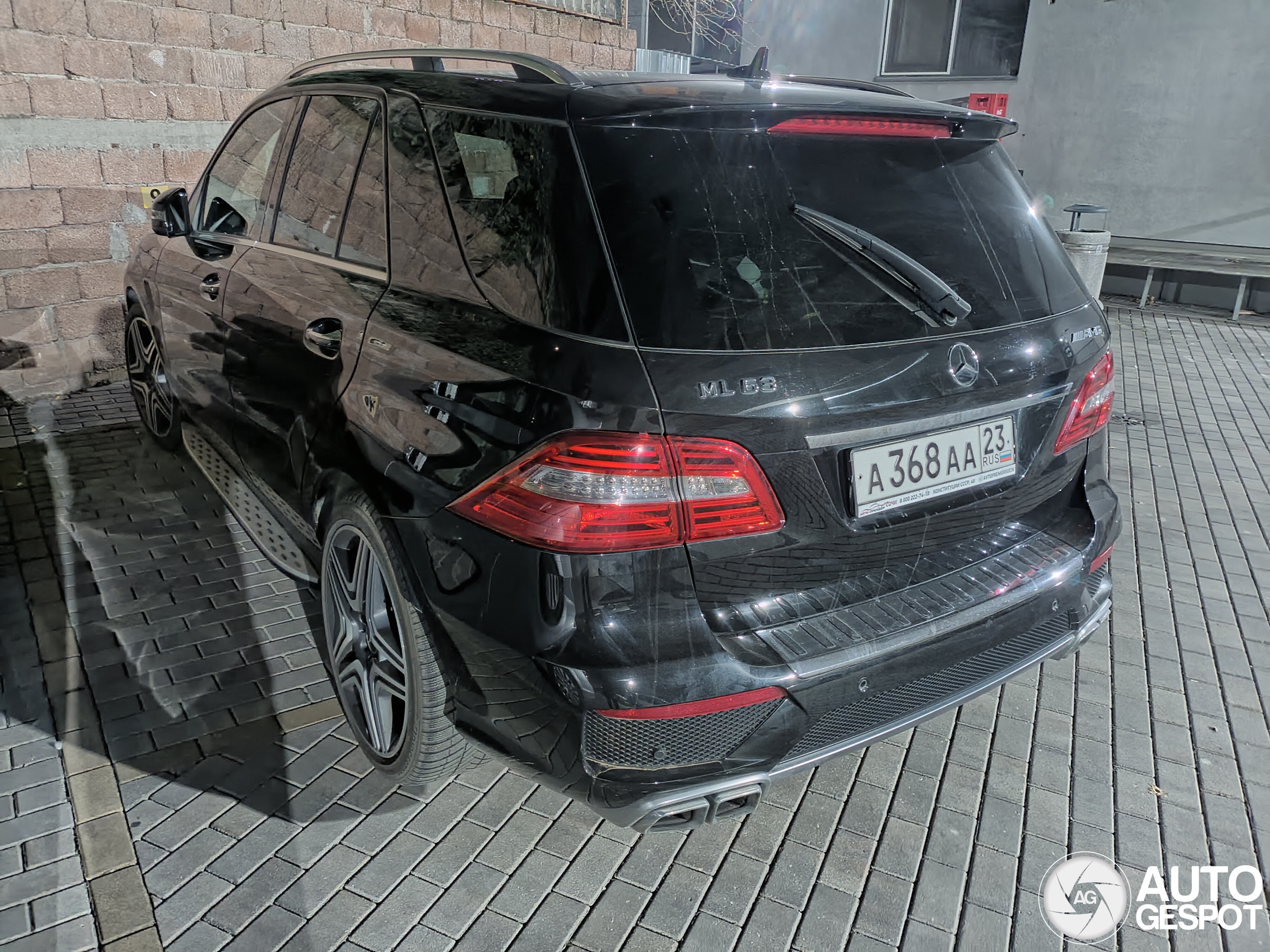 Mercedes-Benz ML 63 AMG W166