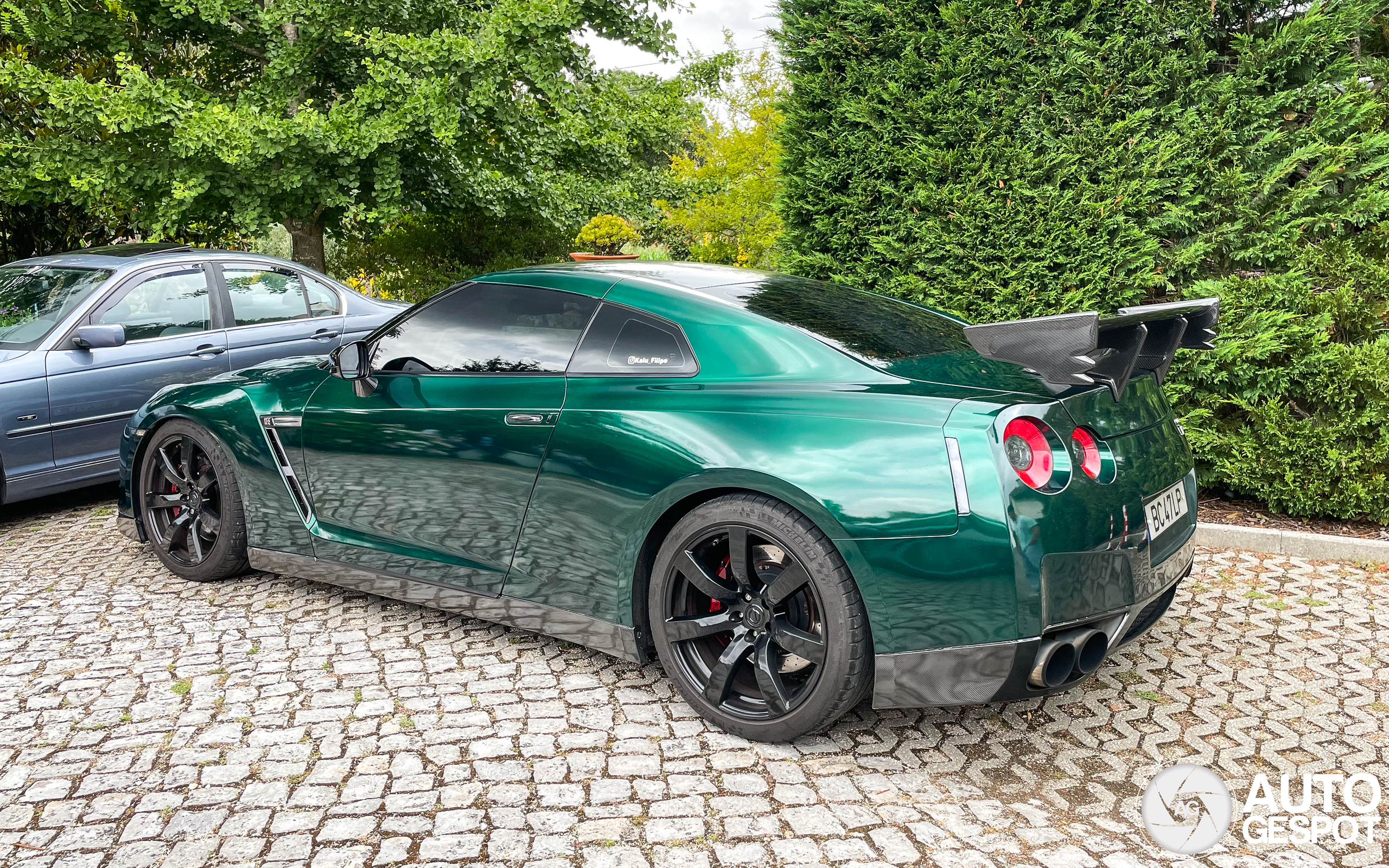 Nissan GT-R