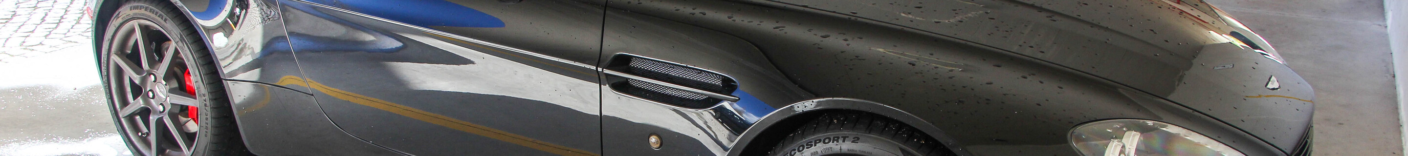 Aston Martin V8 Vantage