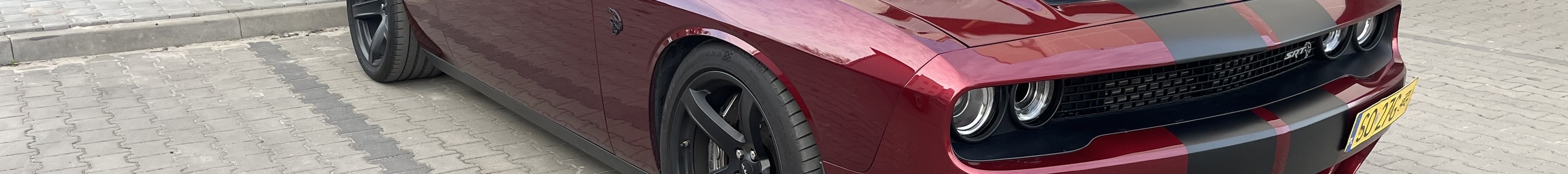 Dodge Challenger SRT Hellcat