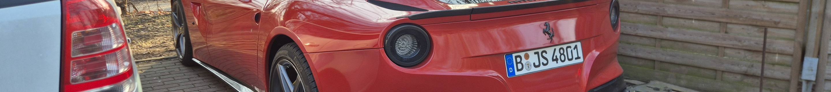 Ferrari F12berlinetta Novitec Rosso