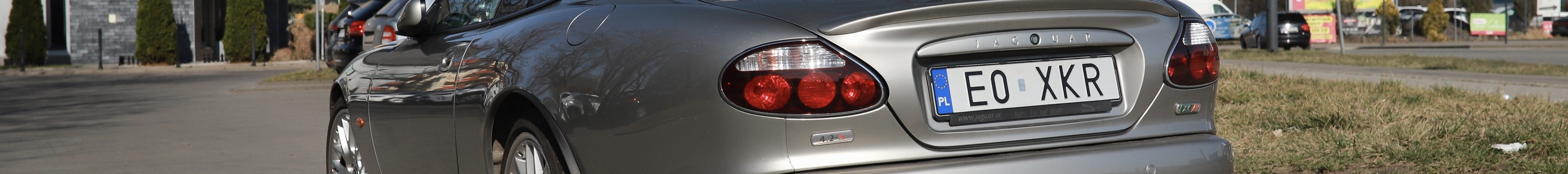 Jaguar XKR 4.2-S