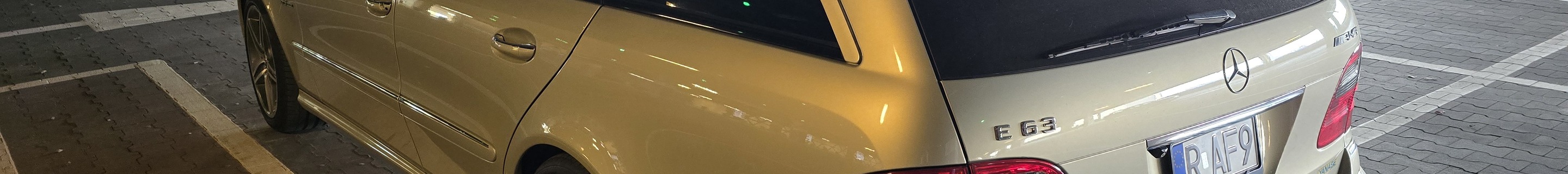 Mercedes-Benz E 63 AMG Combi