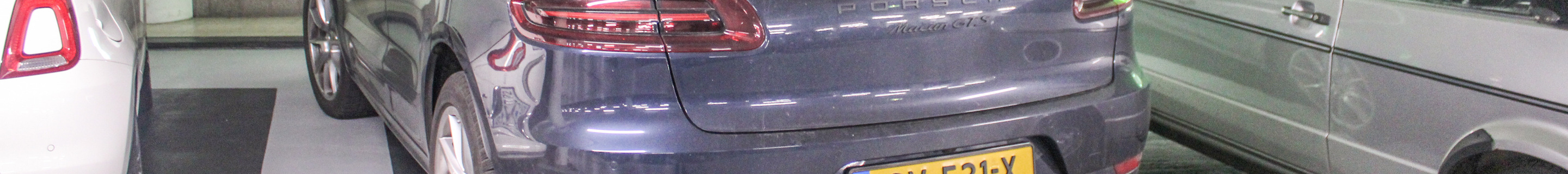 Porsche 95B Macan GTS