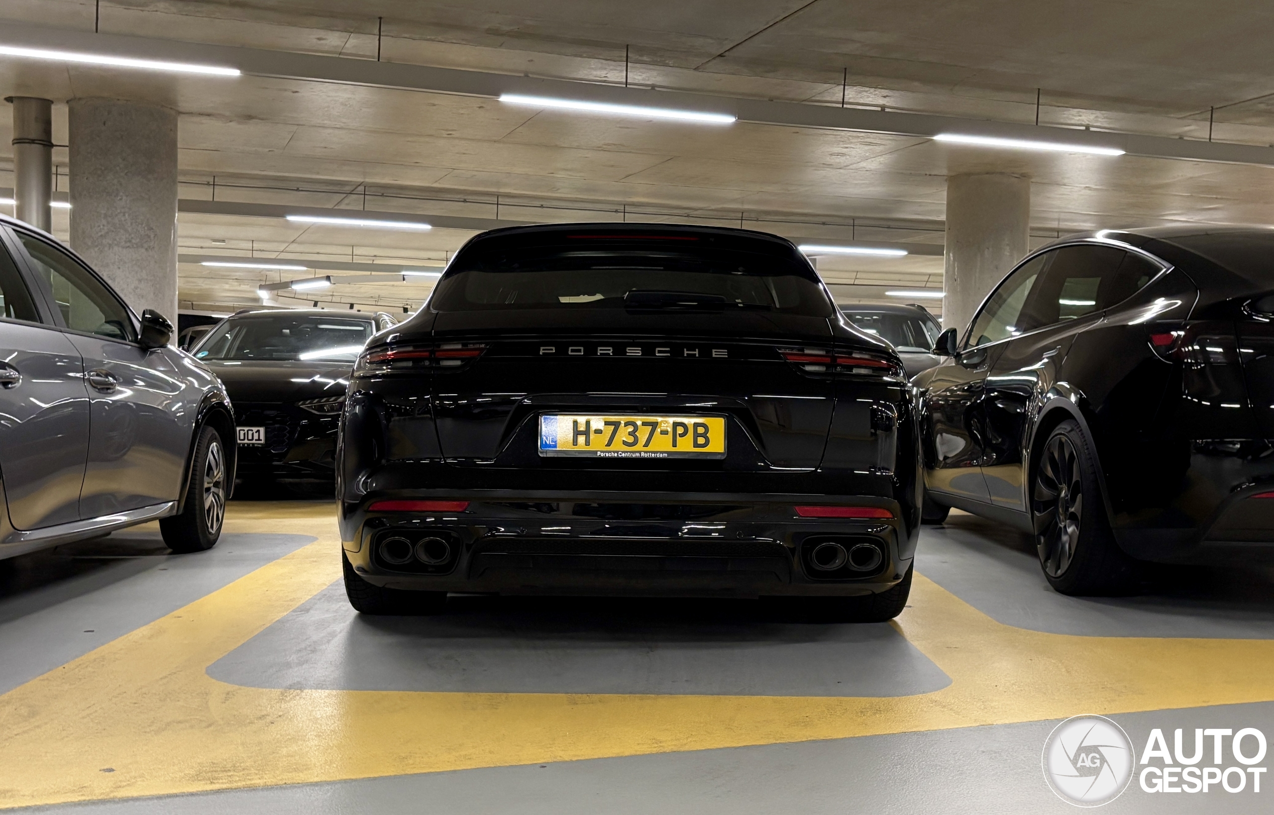 Porsche 971 Panamera Turbo S E-Hybrid Sport Turismo