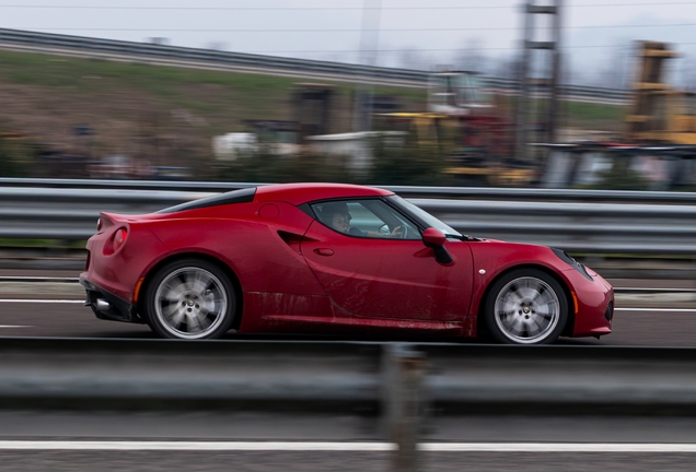 Alfa Romeo 4C Coupé