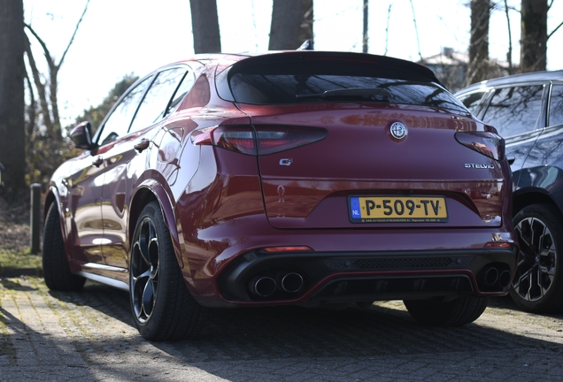 Alfa Romeo Stelvio Quadrifoglio