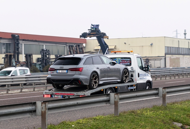 Audi RS6 Avant C8