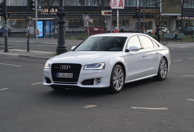 Audi S8 D4 Plus