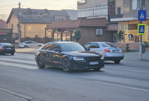 Audi S8 D4 Plus