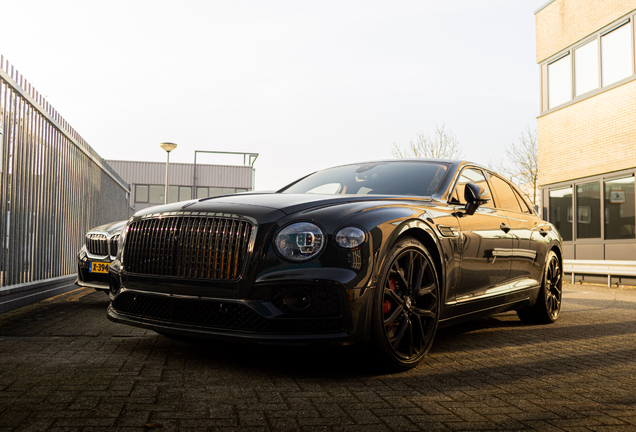 Bentley Flying Spur Hybrid S