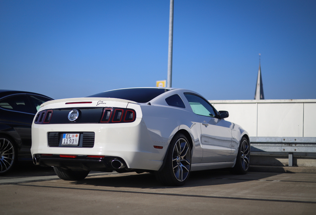 Ford Mustang GT 2011
