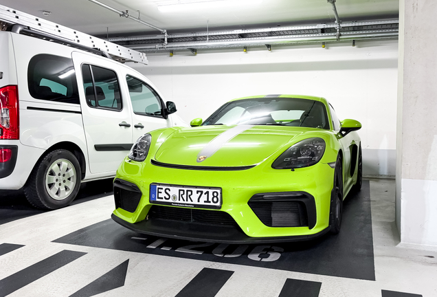 Porsche 718 Cayman GT4