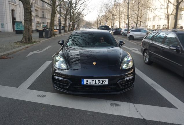 Porsche 971 Panamera GTS MkI