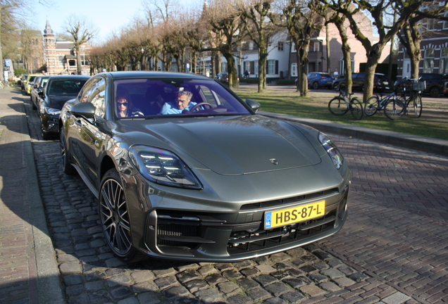 Porsche 972 Panamera Turbo S E-Hybrid