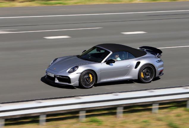 Porsche 992 Turbo S Cabriolet