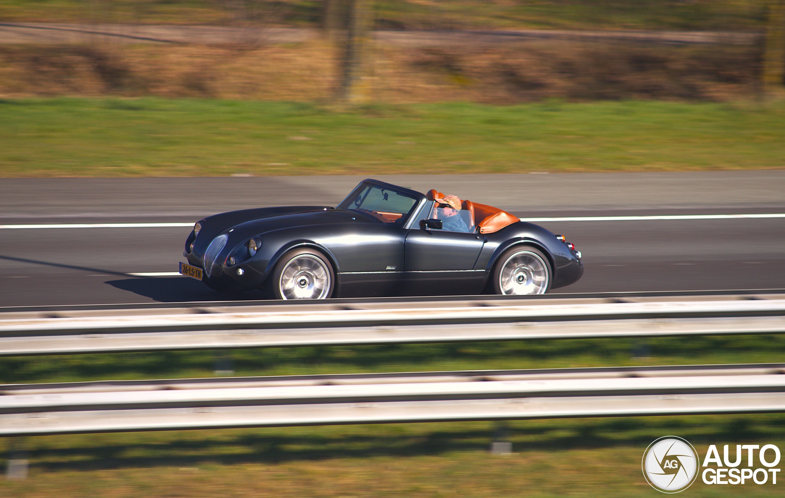Wiesmann Roadster MF3