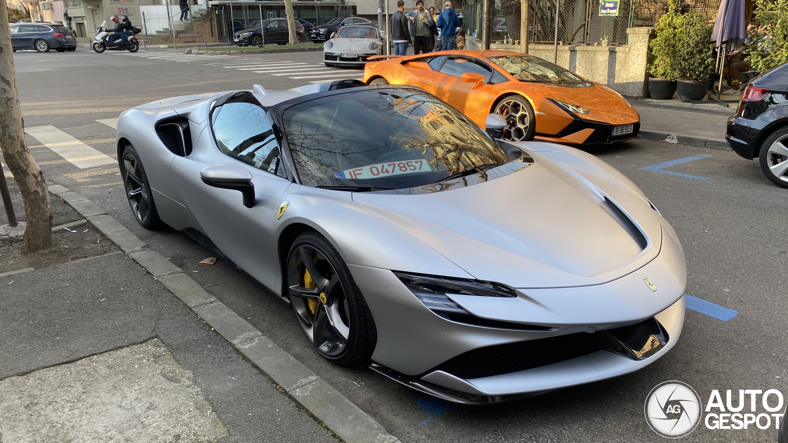 Ferrari SF90 Spider