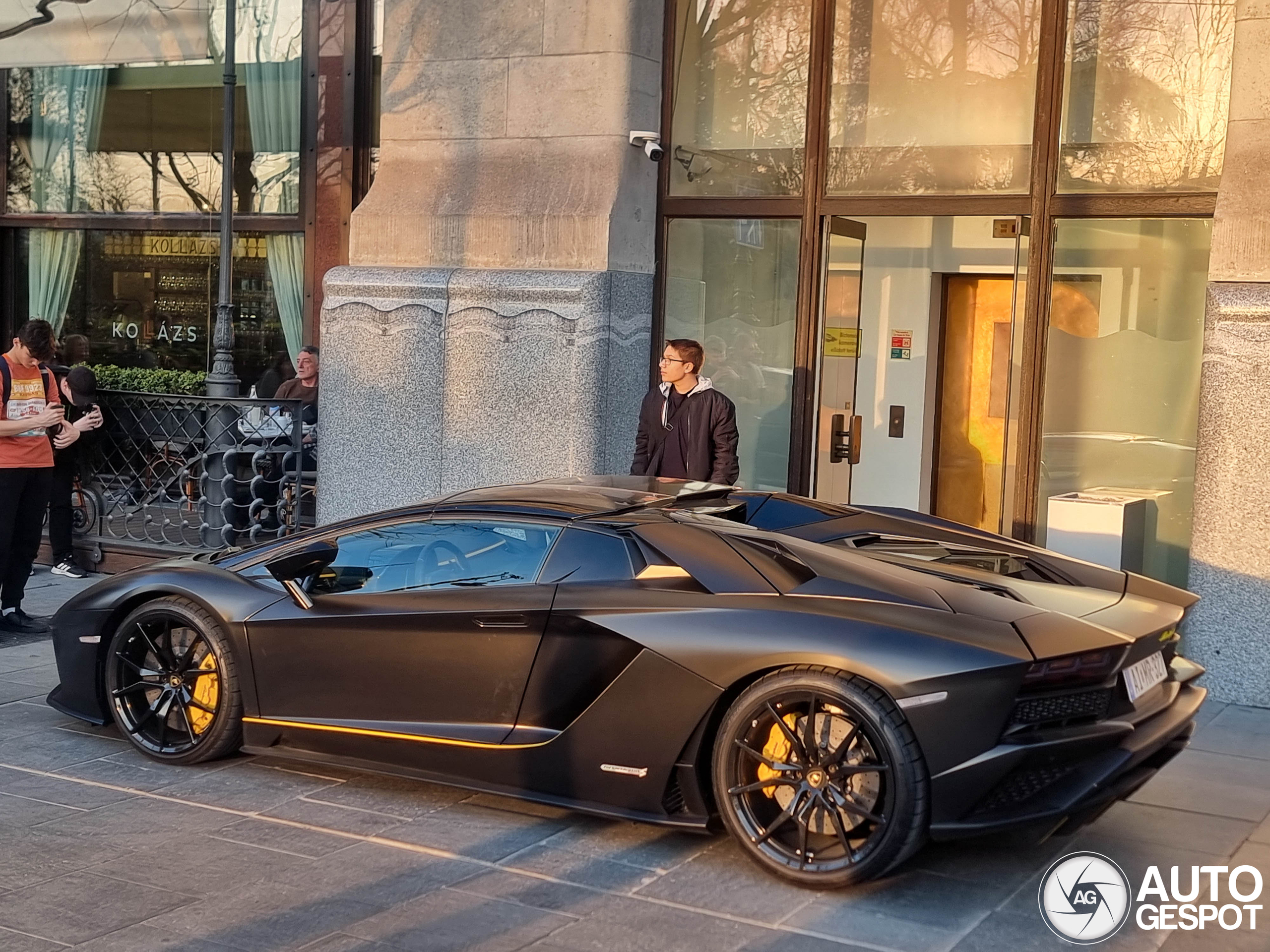 Lamborghini Aventador S LP740-4 Roadster