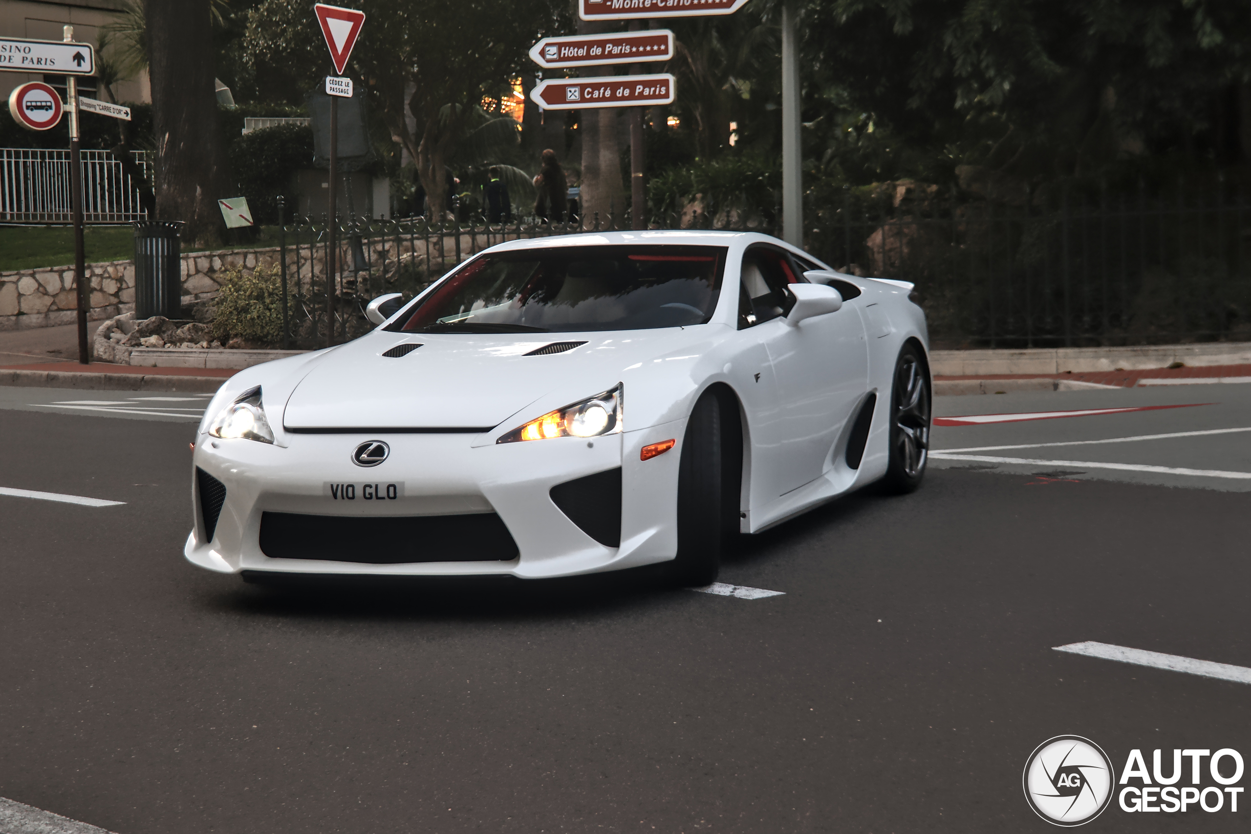 Deze V10 is niet vaak te horen in Monaco