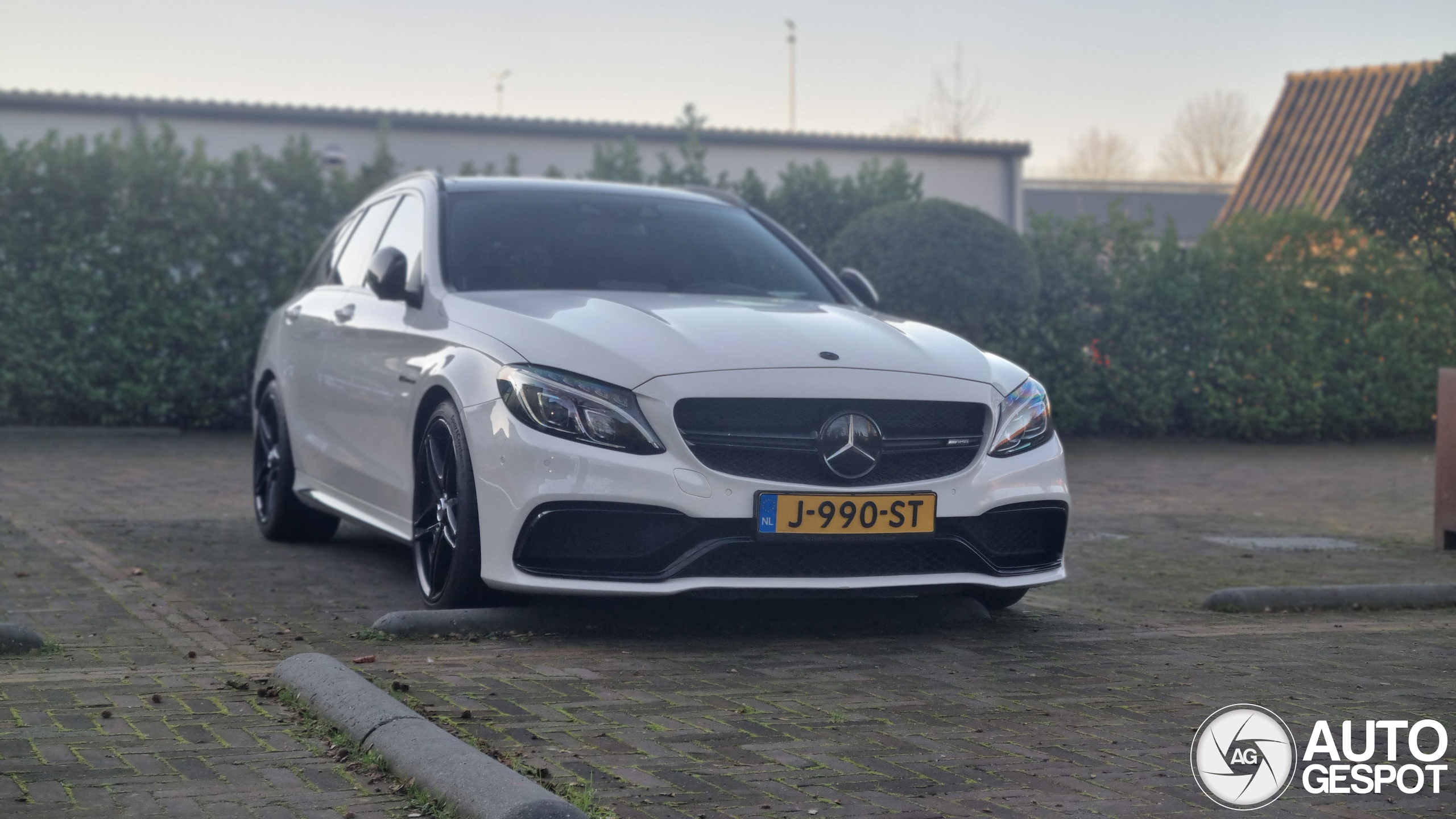 Mercedes-AMG C 63 S Estate S205