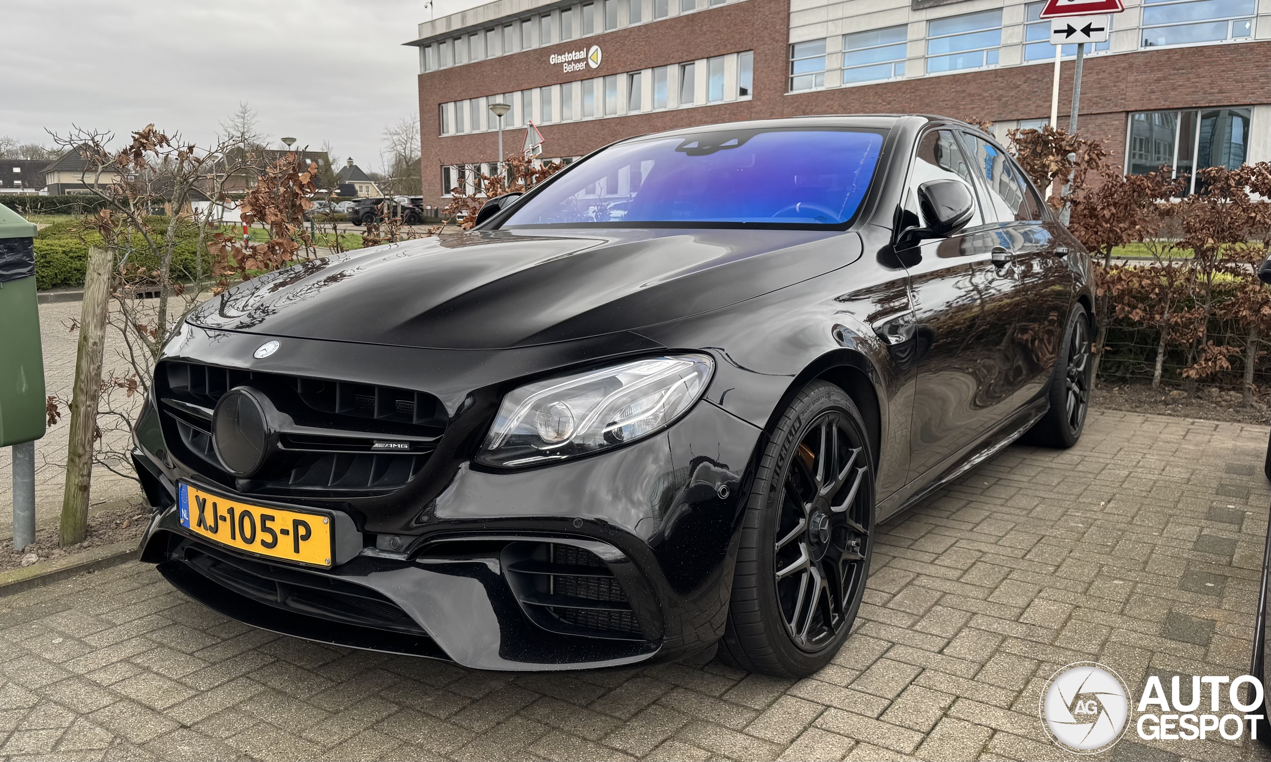 Mercedes-AMG E 63 S W213