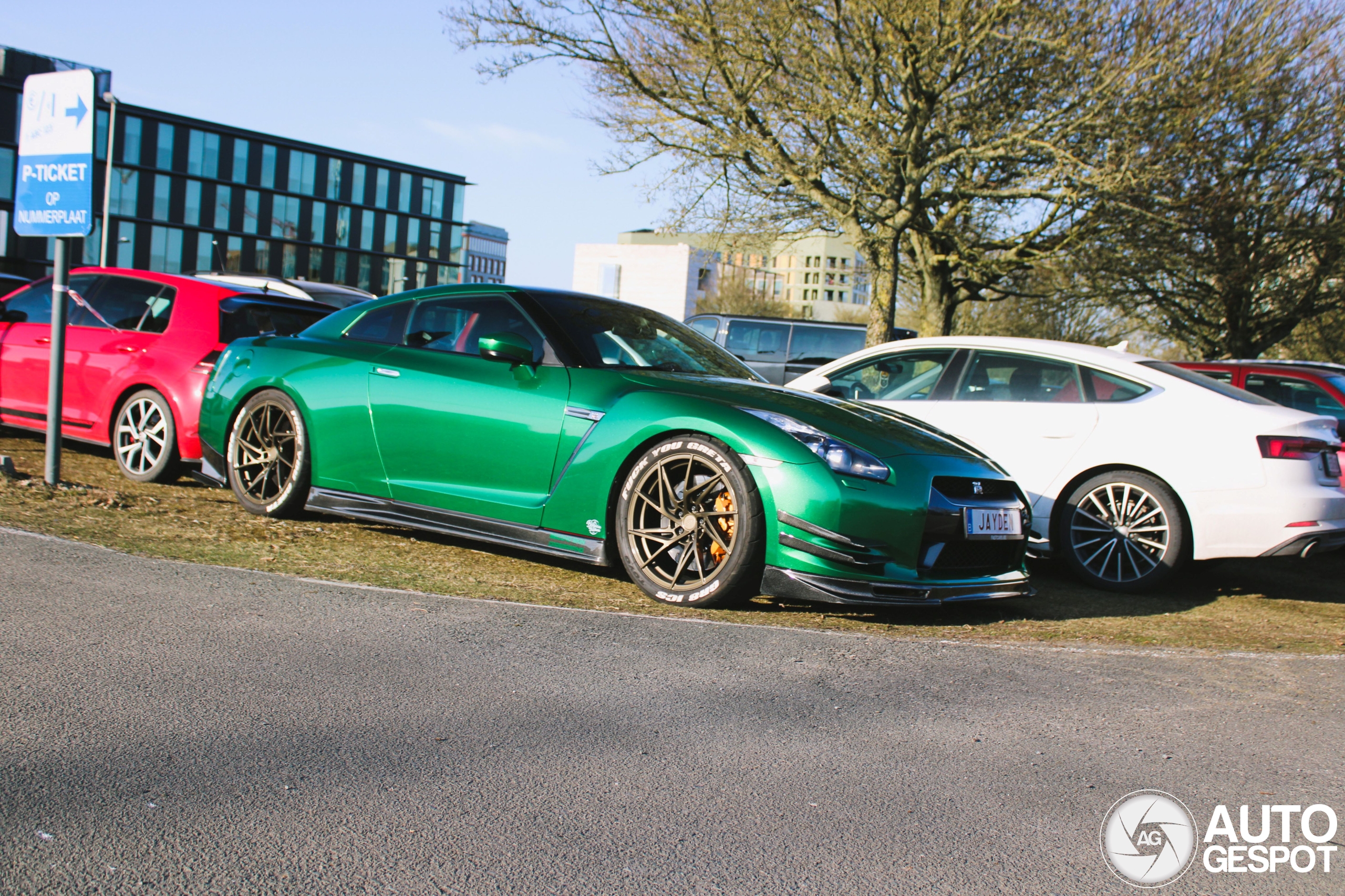 Nissan GT-R