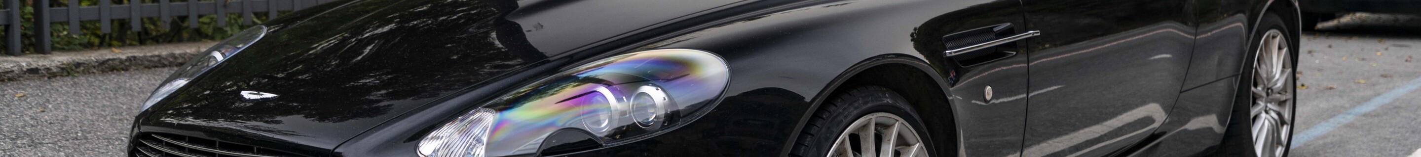 Aston Martin DB9