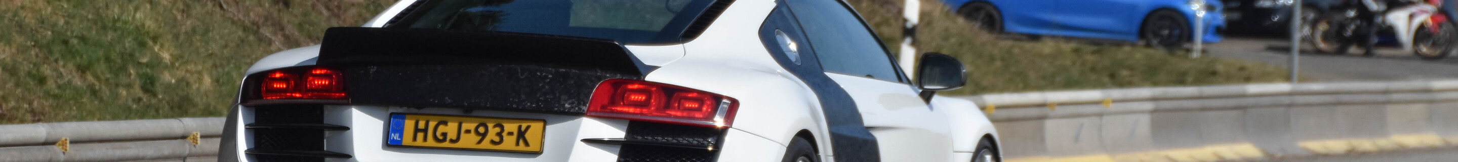 Audi R8 V10