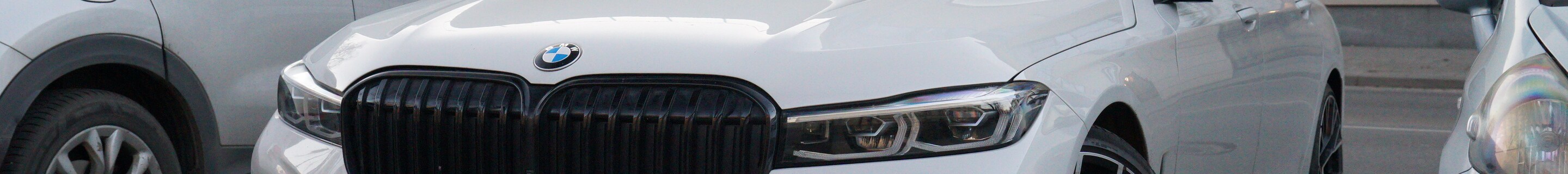 BMW M760Li xDrive 2019