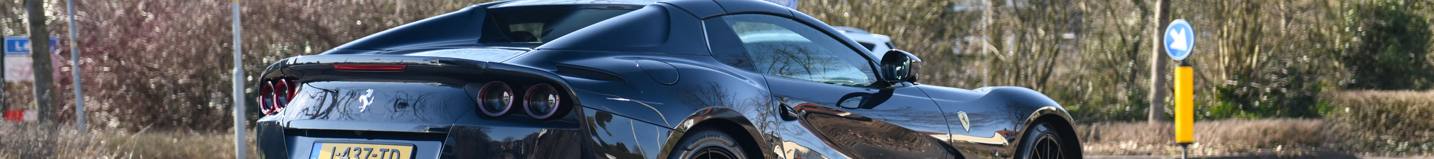 Ferrari 812 GTS