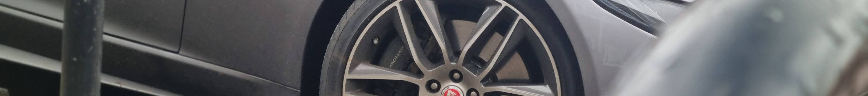 Jaguar F-TYPE P450 Coupé 2020