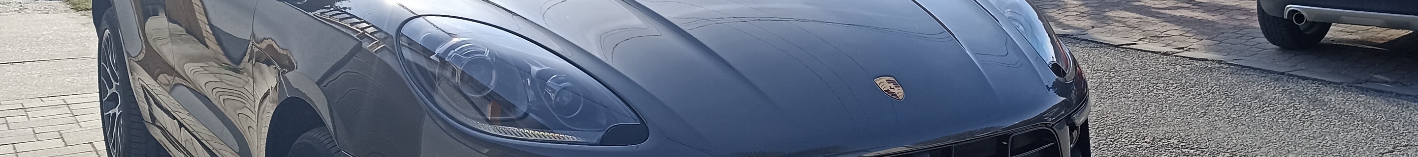 Porsche 95B Macan Turbo