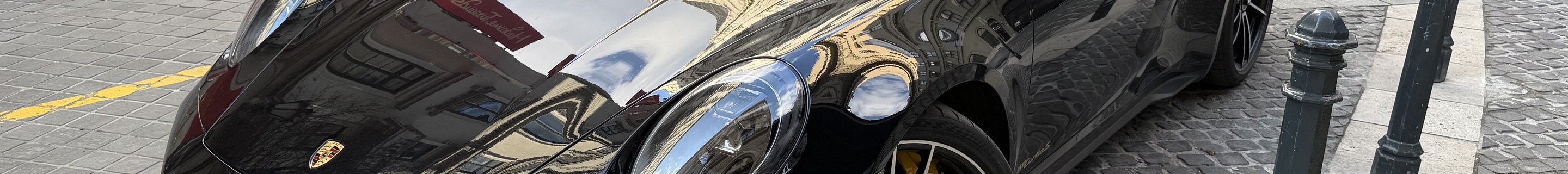 Porsche 992 Turbo S MkI