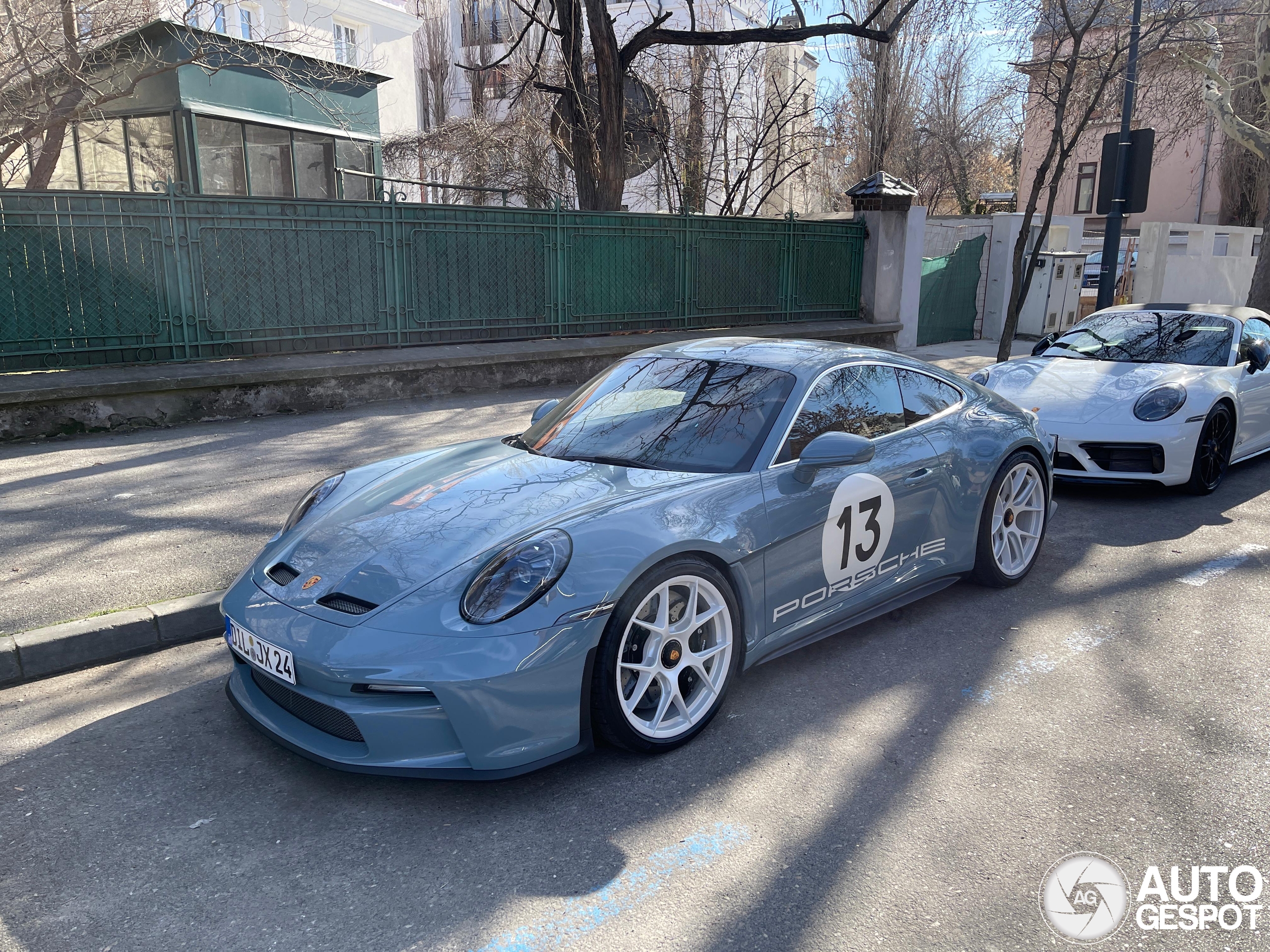 Porsche 992 S/T