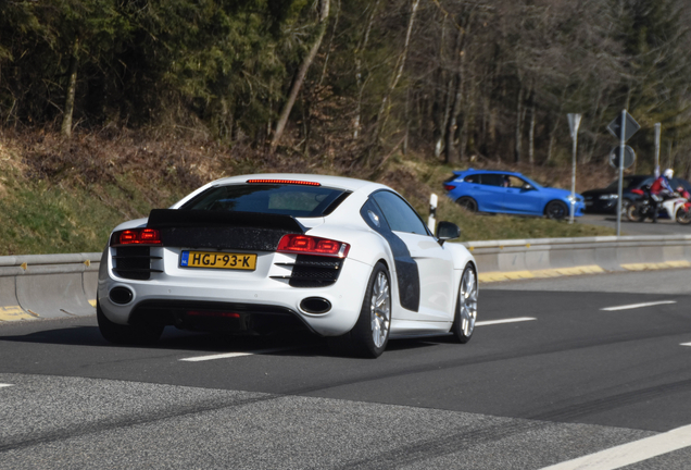 Audi R8 V10